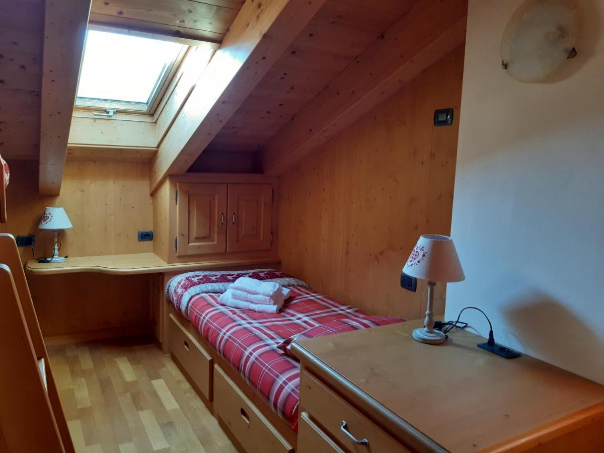 Apartamento Mansarda Combo Bormio Exterior foto