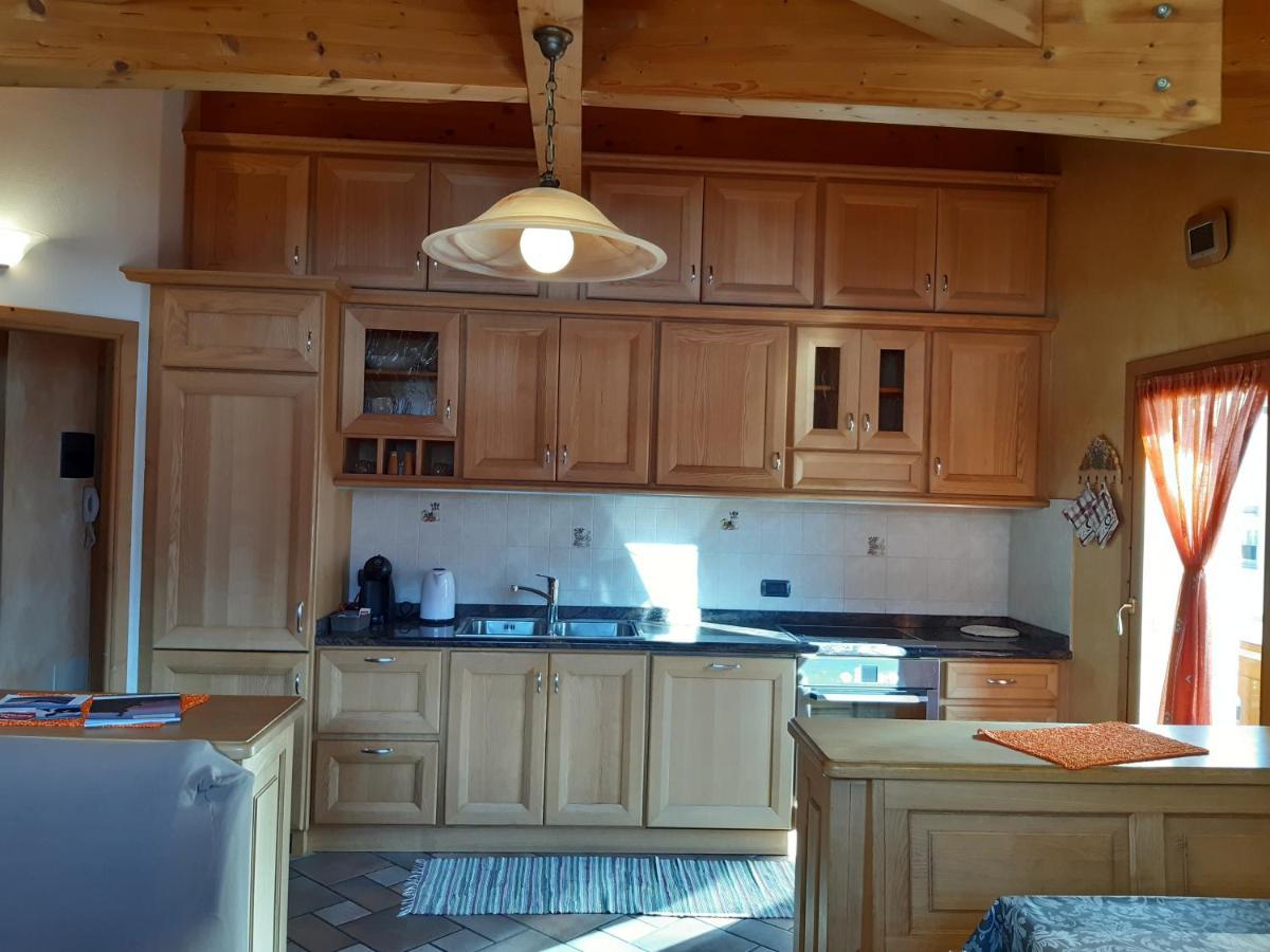 Apartamento Mansarda Combo Bormio Exterior foto
